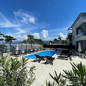 Punta - Luxury With Pool Gasthof